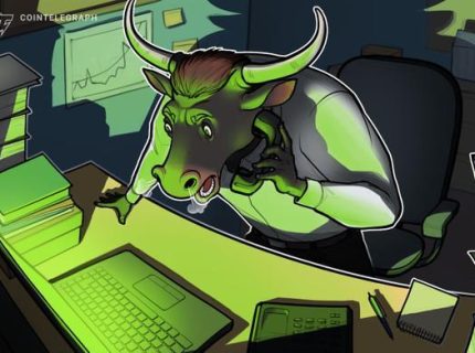 داده های بازار آتی بیت کوین (Bitcoin) نشان می دهد که تمرکز معامله گران به سطح 12000 دلاری معطوف شده است