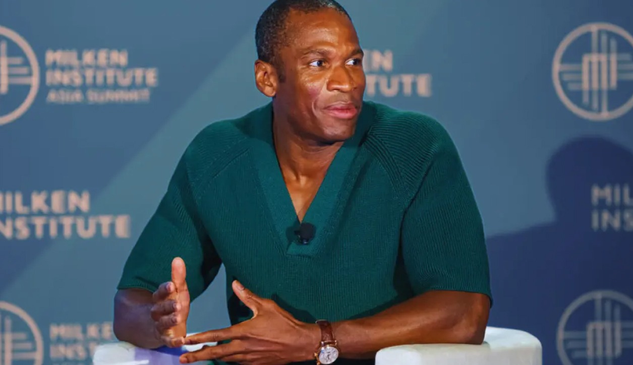 آرتور هیز: قیمت بیت‌کوین ممکن است به ۱۰۰ هزار دلار بازگردد