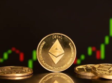 تکرار الگوی قیمتی ۲۰۲۱ اتریوم؛ هدف صعودی ۱۰,۰۰۰ دلار تا سال ۲۰۲۶