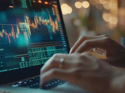 پیش‌بینی قیمت بیت کوین و آلت‌کوین‌ها؛ 15 شهریور 1404