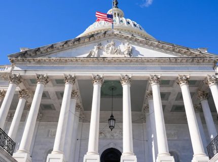 توافق سنای آمریکا برای پایان تعطیلی دولت؛ احتمال رشد دوباره بازار کریپتو