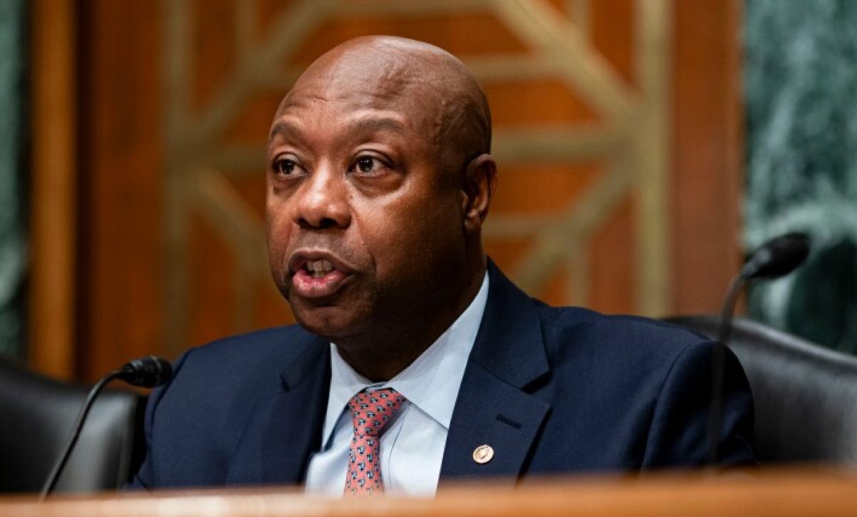 سناتور «تیم اسکات» خواستار رأی‌گیری درباره لایحه بازار کریپتو در دسامبر شد