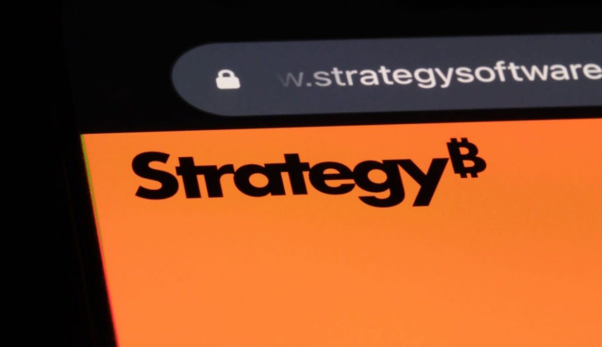 شرکت استراتژی برای عرضه سهام به یورو آماده می‌شود؛ هدف: خرید بیت‌کوین بیشتر