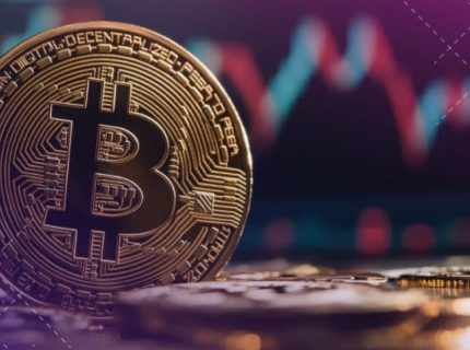 افت احتمال کاهش نرخ بهره و تضعیف داده‌های آمریکا صعود بیت کوین را متوقف کرد