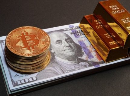 فروش بیت‌کوین برای خرید طلا؛ تصمیمی اشتباه در زمان نادرست؟