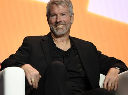 جذب سرمایه ۱.۴۴ میلیارد دلاری توسط استراتژی برای مقابله با شایعات منفی