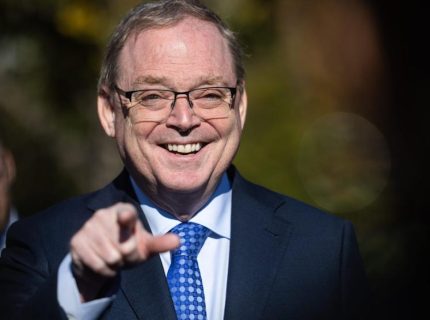 احتمال ریاست کوین هَسِت بر فدرال رزرو پس از اظهارات ترامپ افزایش یافت