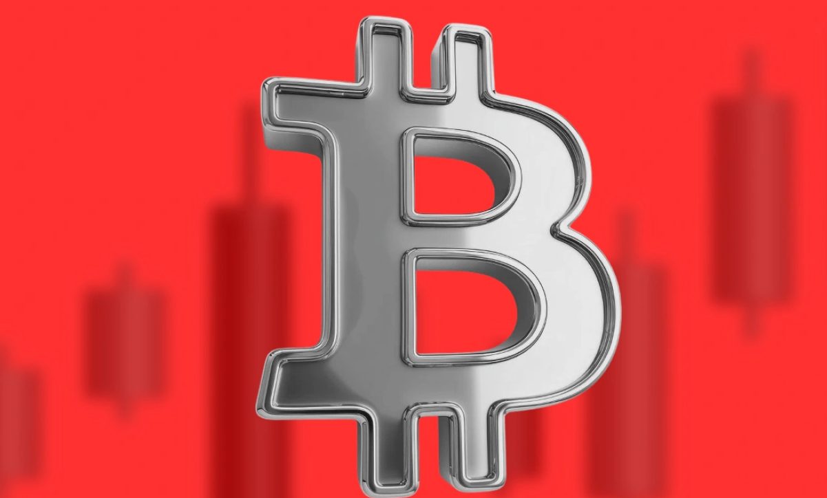 هدف ۱۰۰ هزار دلاری قیمت بیت کوین همزمان با رکورد ۴۷۵۰ دلاری طلا