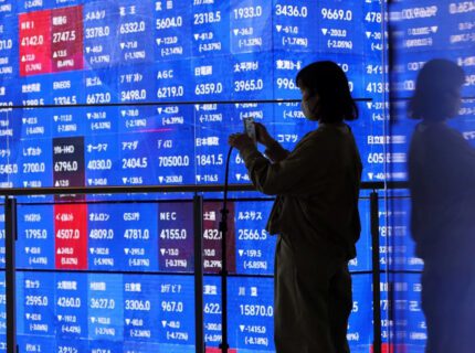 توقف معاملات بورس کره جنوبی پس از سقوط ۱۰ درصدی شاخصها در پی بحران خاورمیانه
