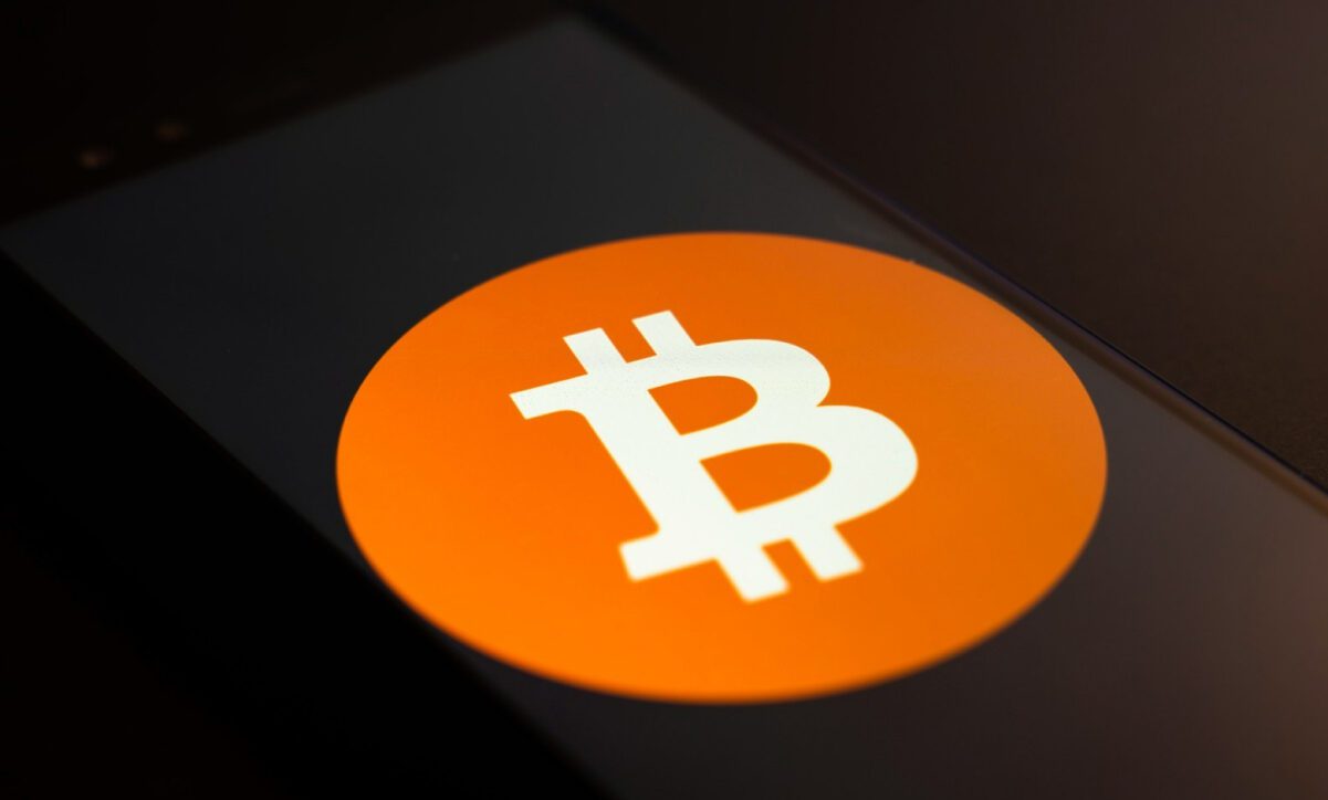 تکرار الگوی پایان بازار نزولی ۲۰۲۲؟ سیگنال RSI بیت‌کوین و امید به صعود