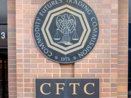 تشکیل کارگروه نوآوری کریپتو در CFTC؛ گام تازه آمریکا برای شفاف‌سازی قوانین رمزارزها