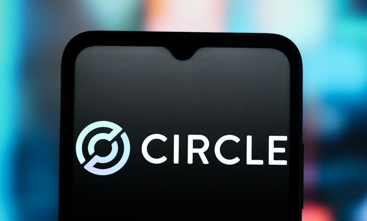 جهش ۱۵ درصدی سهام Circle با موج جدید پذیرش استیبل‌کوین‌ها