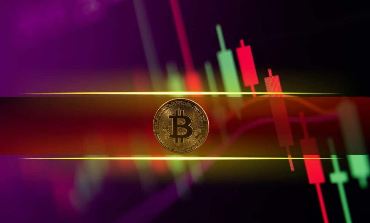 بیت کوین پس از نوسانات شدید در سطح ۷۷ هزار دلار آرام گرفت