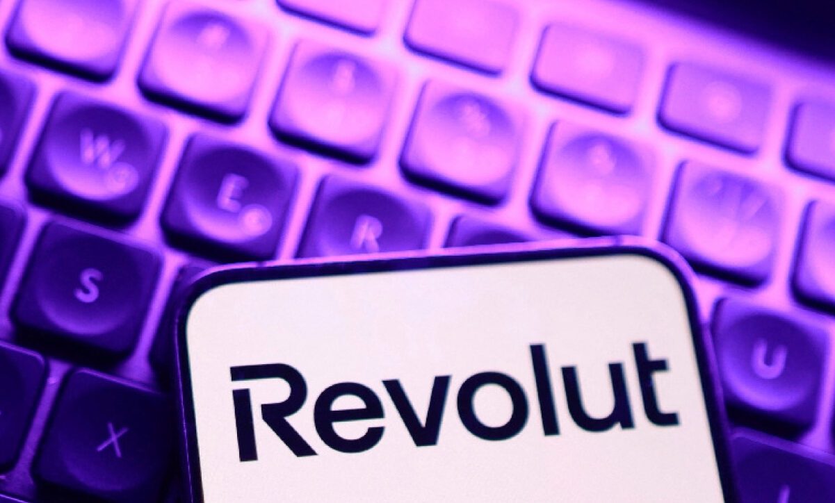 اطلاعات مشتریان Revolut لو رفت؛ کلاهبرداران با ایمیل دولتی جعلی نفوذ کردند