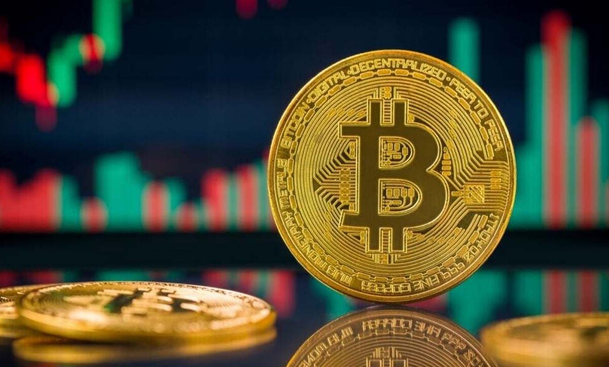 چرا بیت کوین در یک روز ۷ هزار دلار صعود کرد؟ این روند ادامه‌دار است؟