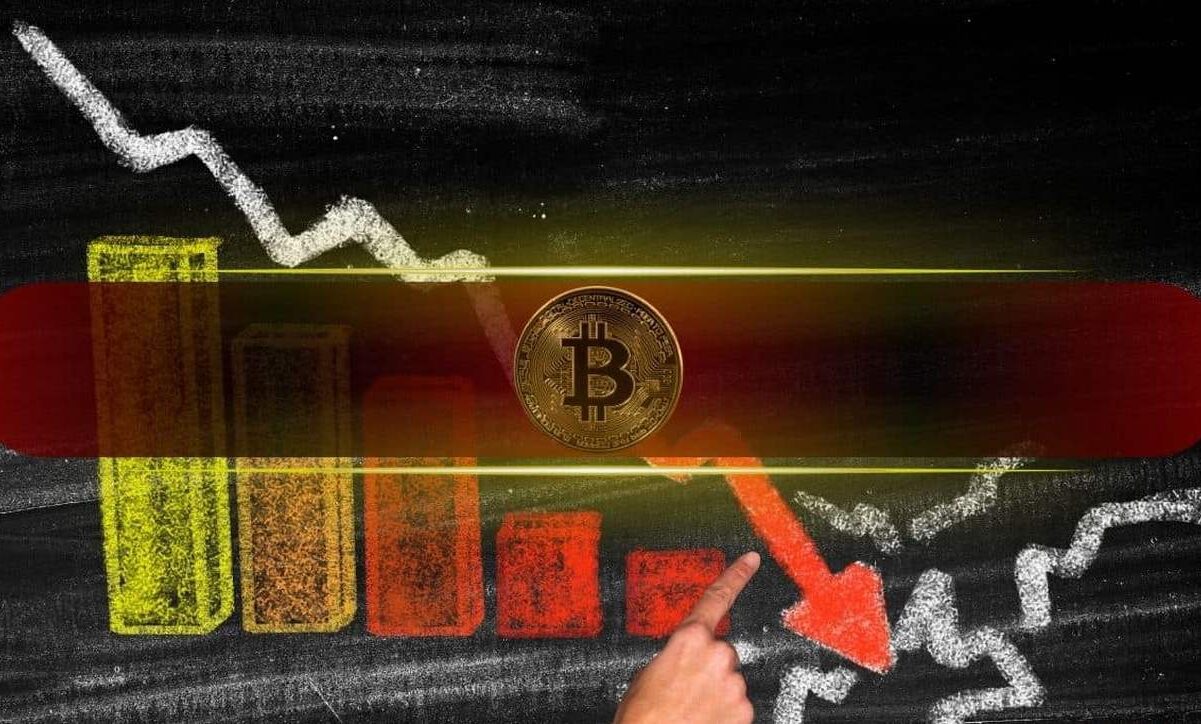 ریزش ۷ هزار دلاری بیت کوین در ۳ روز؛ بررسی ۶ عامل نزولی
